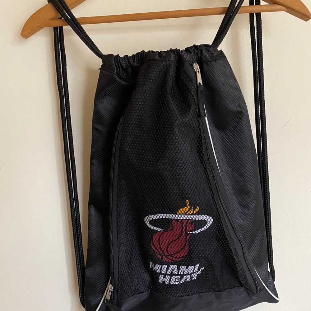 Miami Heat NBA Drawstring Bag - Picture 2 of 2